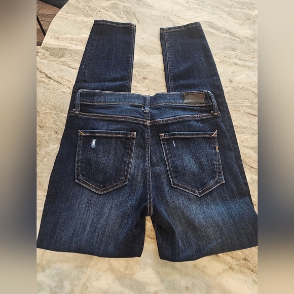 Express Distressed Stretch Mid Rise Legging Jeans 6R - Picture 7 of 11